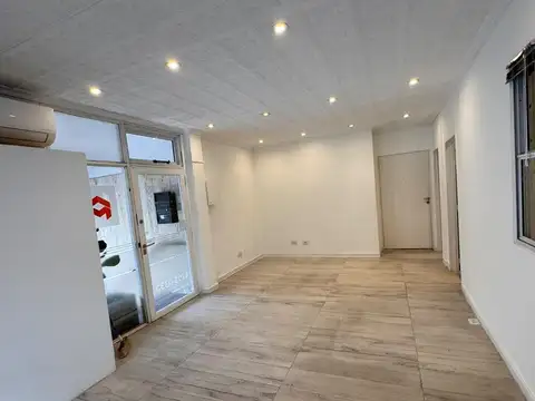 Local en Alquiler en Olivos Vías/Río, $ 2.350.000