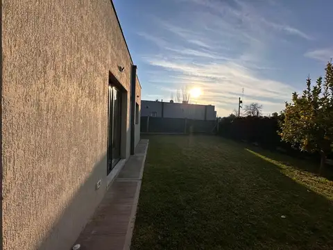 Casa en Alquiler de 2 dormitorios