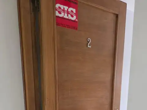 Avenida Pedro Molina 100