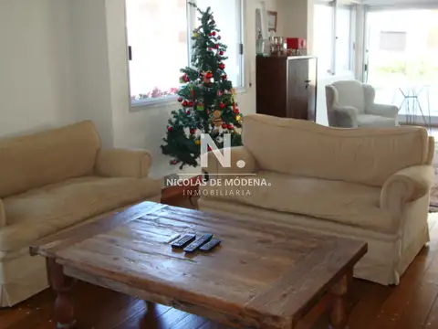 Departamento 5 ambientes con 4 baños