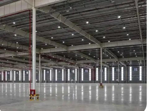 Galpon en Alquiler 145  mts Fondo