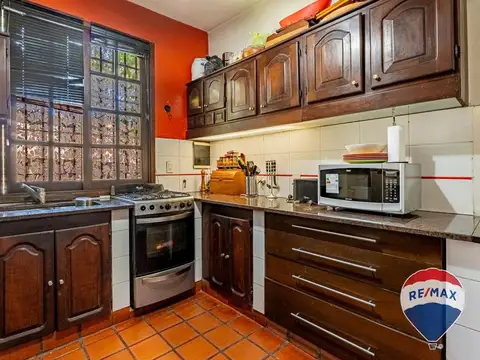 Venta casa 6 amb jardin pileta cochera