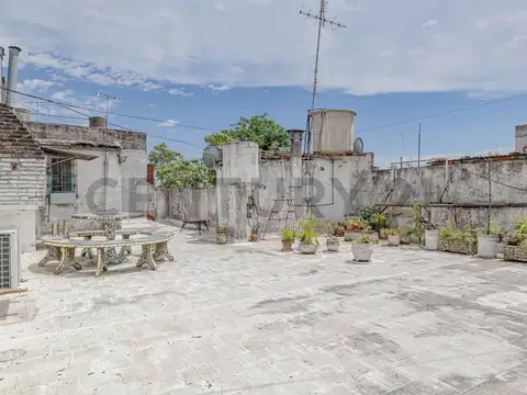VENTA PH TIPO CASA 3 AMB. PATIO Y TERRAZA, APTO CRÉDITO. SAN MARTIN