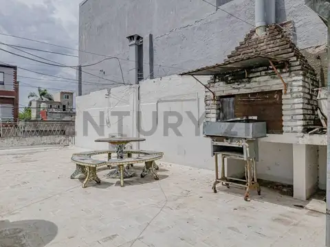 Anastacio González 5600, Piso 0