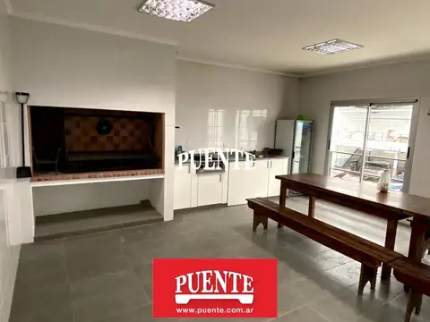 Galpon en Venta en Lomas de Zamora, USD 1.600.000