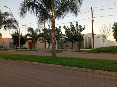 Boulevard Buenos Aires 2100