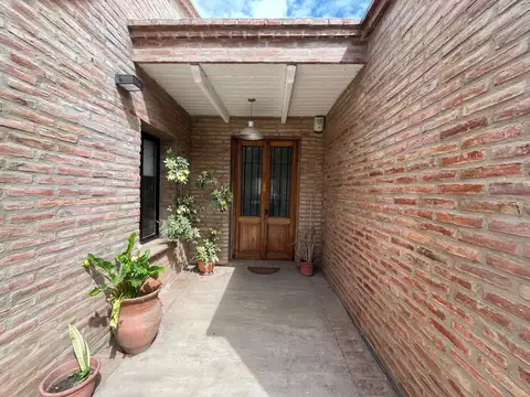 BARRIO LAS PUERTAS EN EL TALAR DE MENDIOLAZA