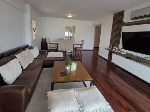 Departamento en Alquiler de 3 dormitorios