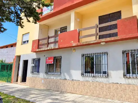 |DEPARTAMENTOS EN BLOCK|  CON GAS NATURAL - FINANCIA - PERMUTA