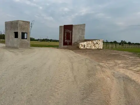 Terreno en Venta 50  mts Fondo