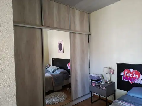 Depto Tipo Casa 2 ambientes con 1 baño