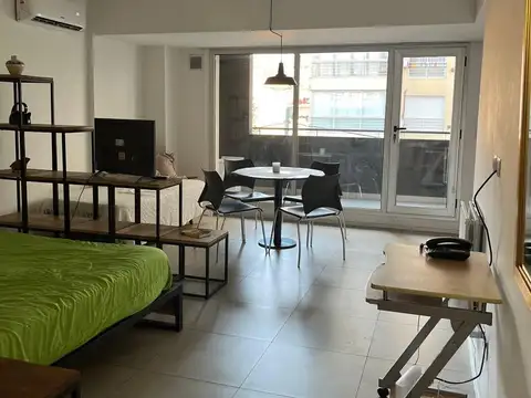 Villa Urquiza - Cullen y Av Triunvirato, 32 m2, 1 amb (RMM)