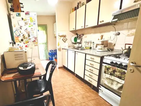 DEPARTAMENTO EN VENTA DE 3 DORMITORIOS EN ECHESORTU. PISO EXCLUSIVO.