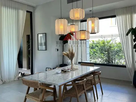 Casa en Venta 1 año