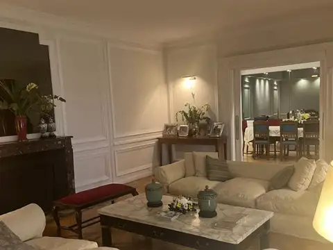 Departamento en Alquiler de 5 ambientes