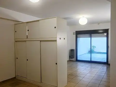 Departamento en Alquiler en Monserrat, $ 670.000