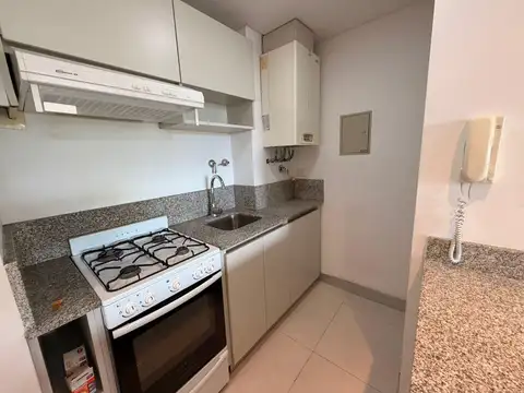 Departamento en Alquiler con 1 cochera