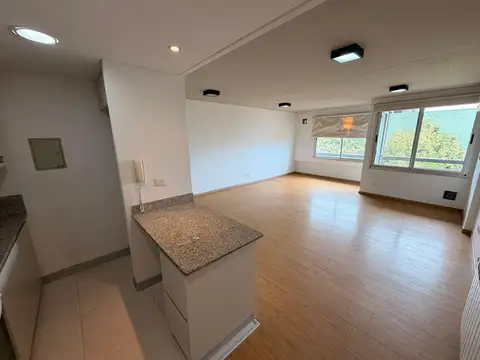 Departamento monoambiente con cochera