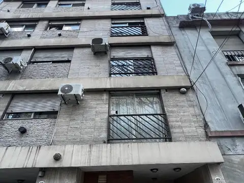 José Pedro Varela 4100, Piso 8°