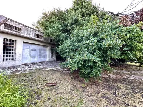 IDEAL INVERSOL VENTA LOTE 712M2 ITUZAINGO NORTE PERMUTA