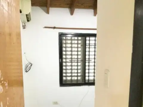 Casa 2 DORMITORIOS en VENTA en GRANADERO BAIGORRIA