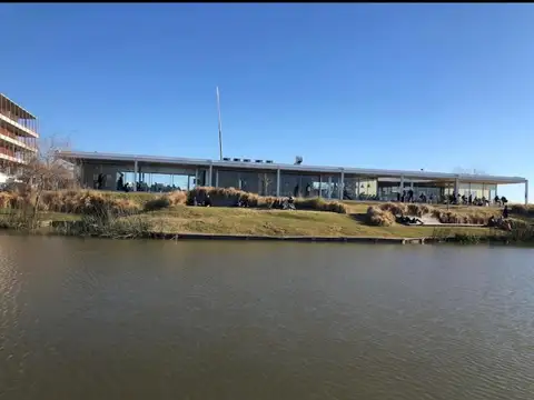 VENTA LOTE AL AGUA