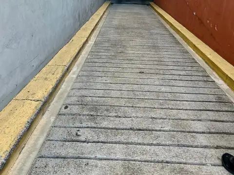 Cochera en Venta Fija