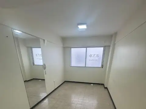 Oficina en Venta en Centro, USD 17.000