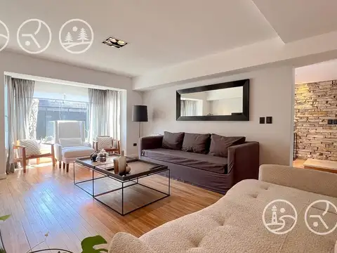 VENTA | MODERNA CASA | ZONA GUEMES | LOS TRONCOS