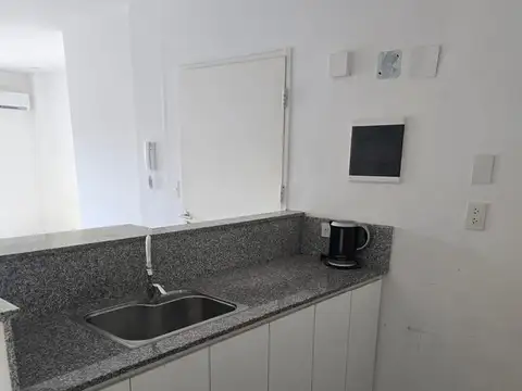 Departamento 2 ambientes en primer piso, Victoria