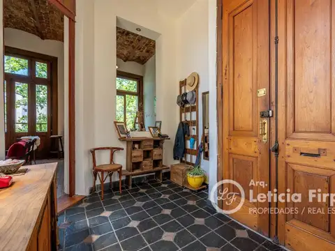 Av. Belgrano al 2000