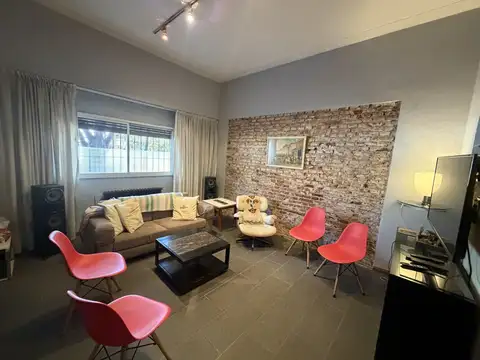 Casa en Alquiler Temporal con 1 cochera