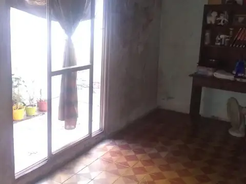 Depto Tipo Casa en Venta en El Palomar, USD 47.000