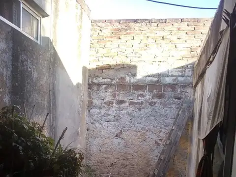 Depto Tipo Casa 3 ambientes con 1 baño