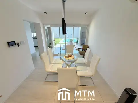 Casa en Venta en La Florida, USD 220.000