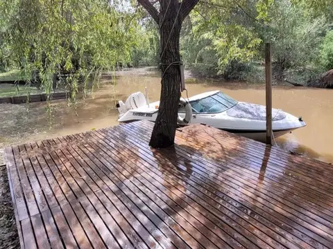 Casa 3 ambientes con 1 baño