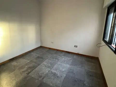 Depto Tipo Casa en Venta en Villa Luzuriaga, USD 62.500