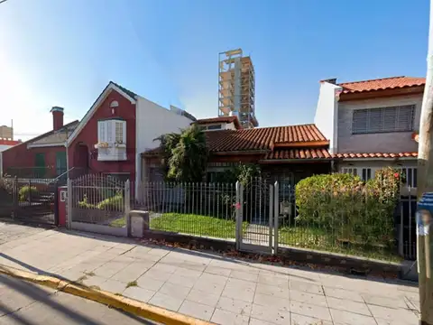 Casa en Venta en Countries y Barrios Cerrados en la Matanza, USD 390.000