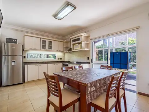 Casa en Venta en Funes, USD 550.000