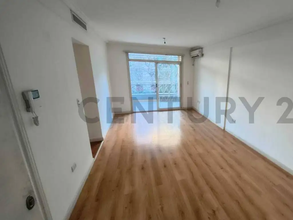 Mendoza 5300, Piso 3