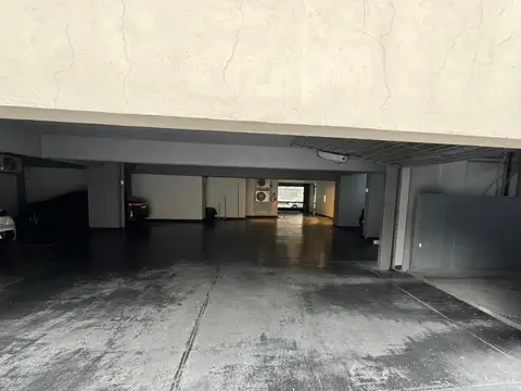 Cochera en Venta con acceso Horizontal