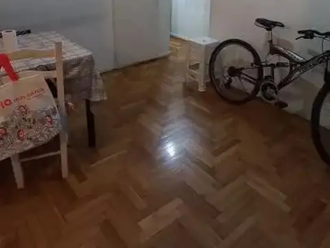 Avenida Medrano e/ Ángel Peluffo y Lezica
