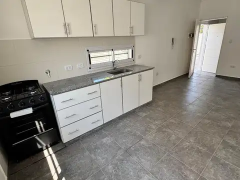 Departamento 4 ambientes con 1 baño