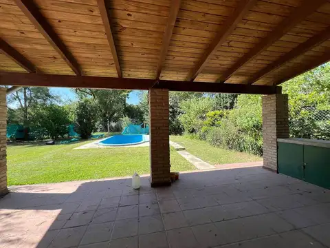 Casa en Venta con 1 cochera