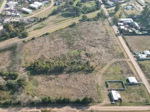 Terreno en Venta en Las Rosas, USD 220.000
