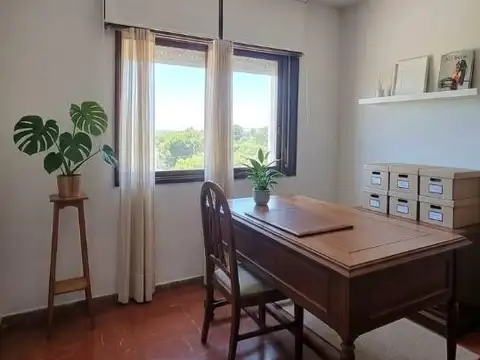 Departamento 5 ambientes con 2 baños
