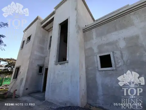Casa en dos plantas en San Matias