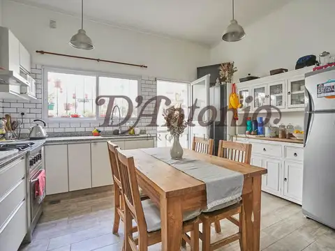 Depto Tipo Casa en Venta al Este