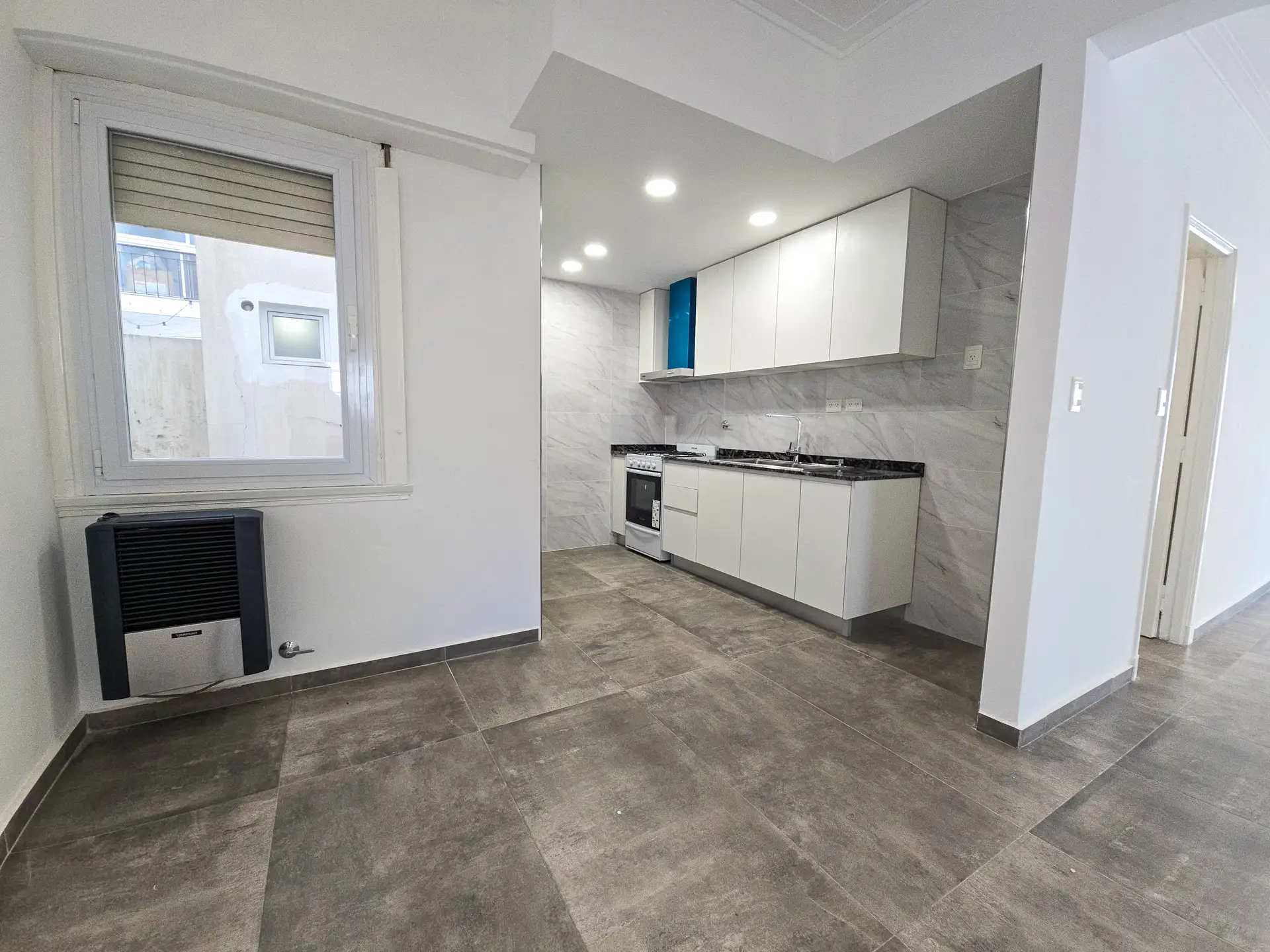 Departamento 3 amb. - Reciclado - Plaza Mitre - La Rioja y Av. Colon