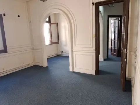 Departamento 6 ambientes con 2 baños